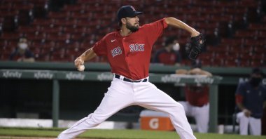 Boston Red Sox relief pitcher Matt Barnes delivers during the seventh inning of an exhibition baseball game against the Toronto Blue Jays, Boston in the U.S. state of Massachusetts, July 21, 2020. (AP Photo)