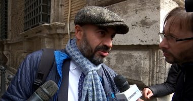 Italian Senator Gianluigi Paragone speaks to media outside the Senate of the Republic in this still image taken from video, in Rome, Italy, March 24, 2018. (Reuters Photo)