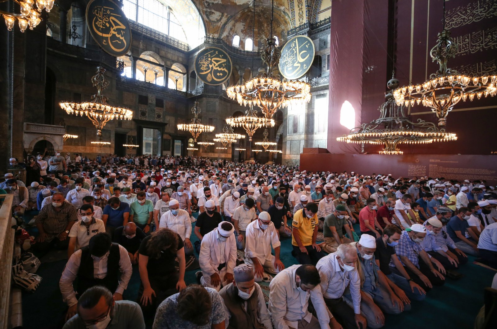 Citizens during the afternoon prayer in Hagia Sophia Grand Mosque, July 24, 2020 (AA Photo)