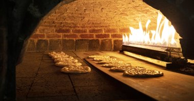 A lot of traditional Turkish breads are baked in wood-fired brick ovens, which keeps them airy and crispy. (iStock Photo) 