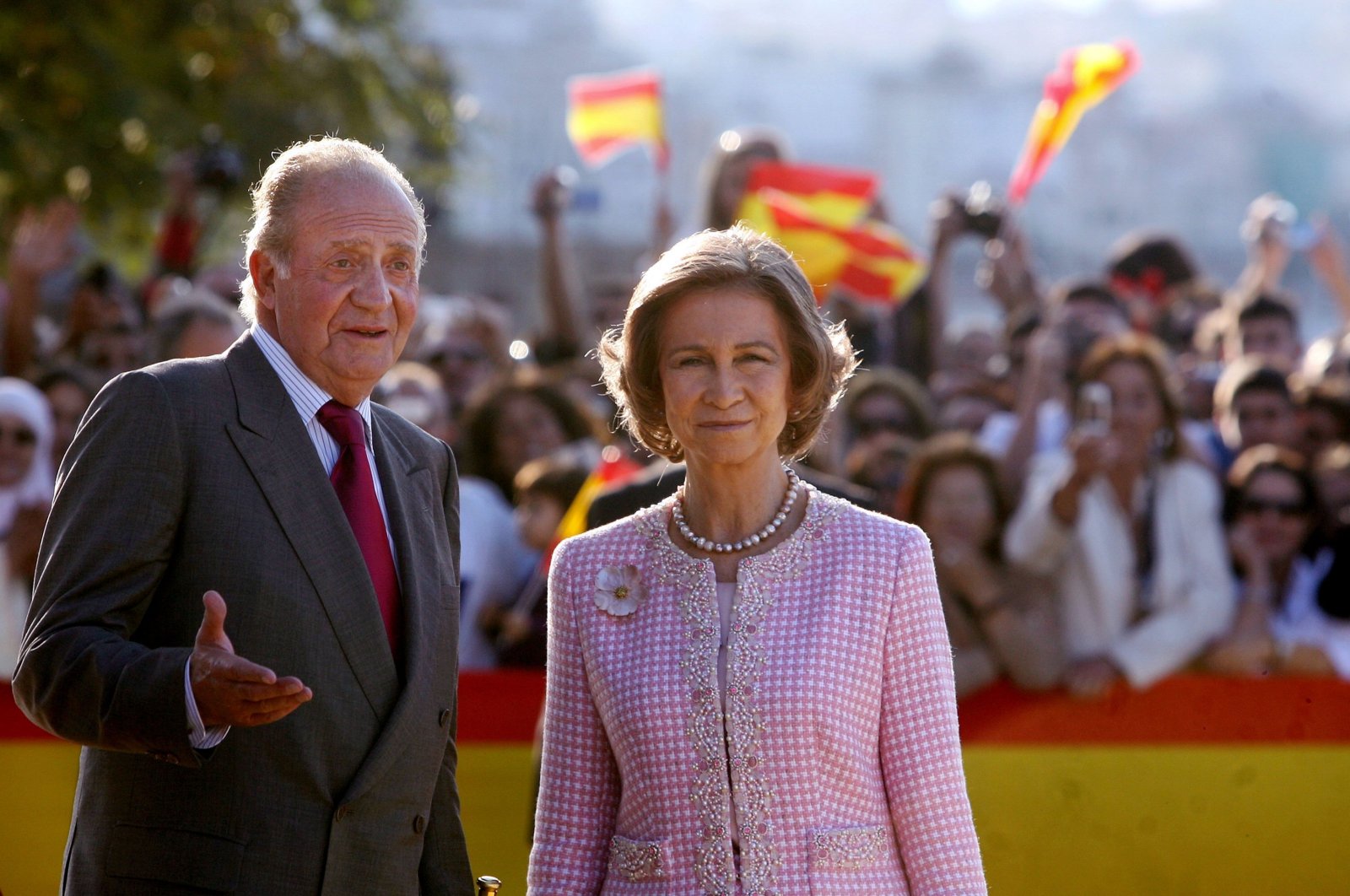 Former Spanish King Juan Carlos I and Queen Sofia visit Ceuta, Spain, Nov. 5, 2007. (AFP Photo)