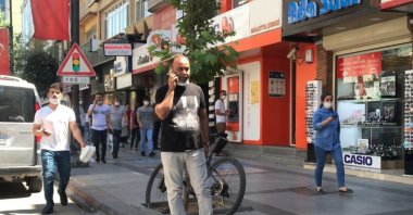 People on the streets of the city of Malatya after a 5.2 magnitude earthquake, southeastern Turkey, Aug. 4, 2020. (AA Photo)