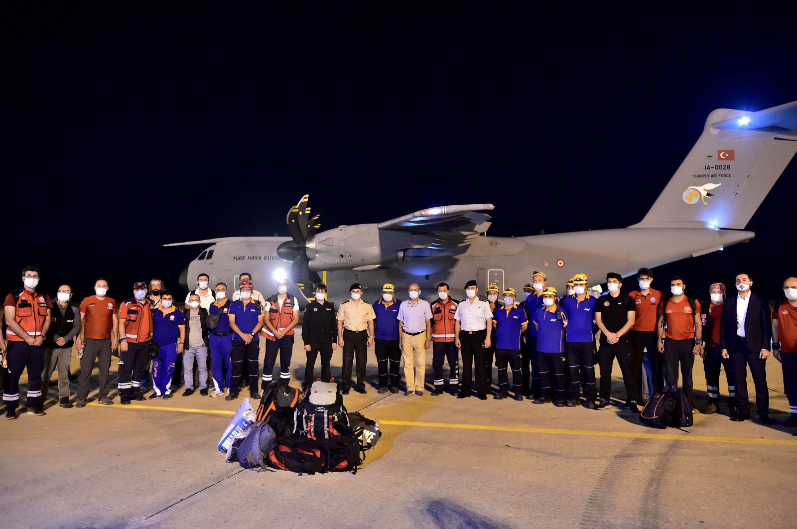 Turkish military plane carrying aid and rescue and medical teams arrives in Beirut airport on Aug. 6, 2020. (AA Photo)