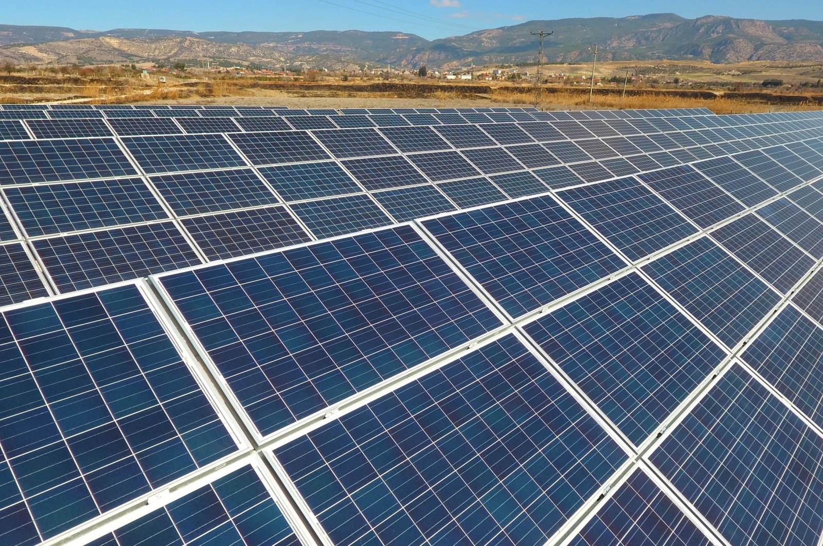 Solar panels in Turkey's western Denizli province, April 21, 2017. (DHA Photo)