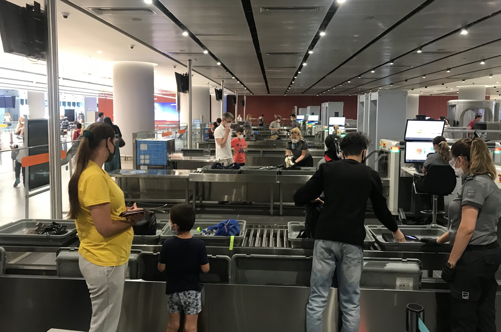 Passengers at Istanbul Airport, Turkey, Aug. 6, 2020. (AA Photo)