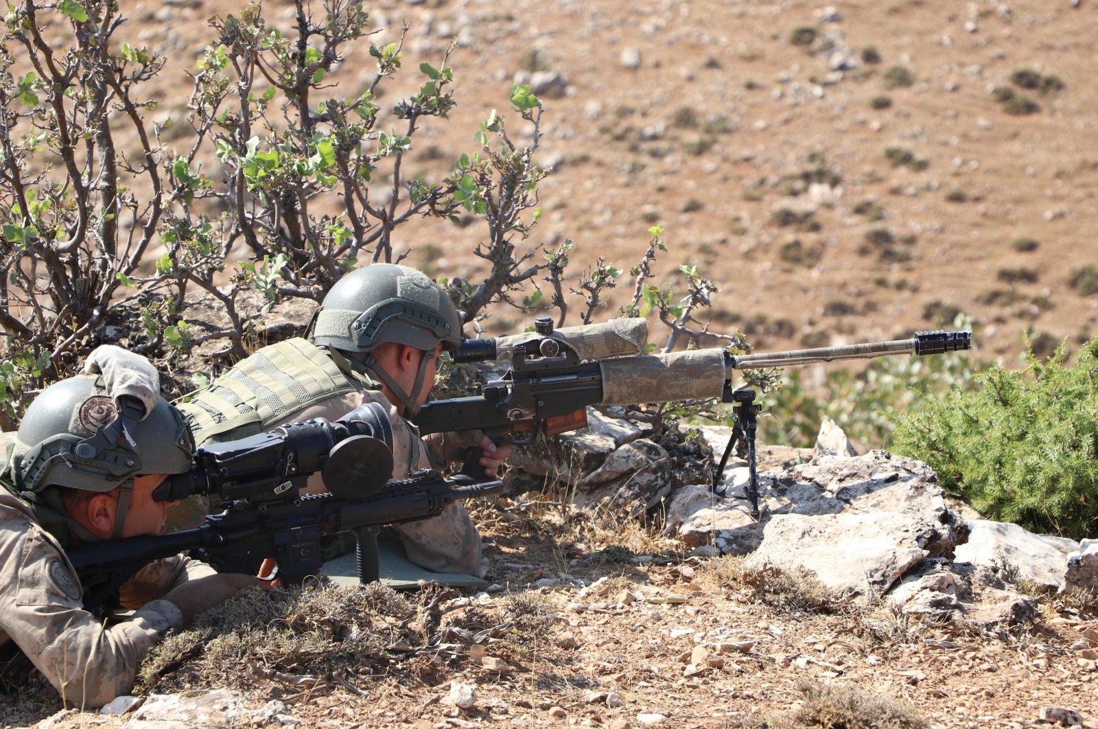 Turkish security forces participate in a counterterrorism operation against the PKK in Siirt, eastern Turkey, Sept. 30, 2019 (DHA Photo)