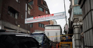 A sign is hung up to ban citizens' from accessing and entering Sarang Jeil Church in Seoul, South Korea, Aug. 16, 2020. (EPA Photo)