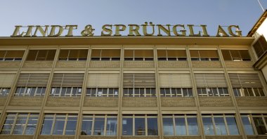 A plant of Swiss chocolate maker Lindt & Spruengli is seen in Kilchberg near Zurich, Switzerland, Jan. 13, 2015. (Reuters Photo)