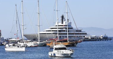 The 140-meter Sheherazade anchors in the resort town of Bodrum in Muğla, southwestern Turkey, Aug. 16, 2020. (AA Photo)