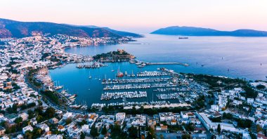 From British royalty to Hollywood A-listers and elite businesspeople, the list of those who come to Bodrum time after time goes on and on. (Shutterstock Photo)