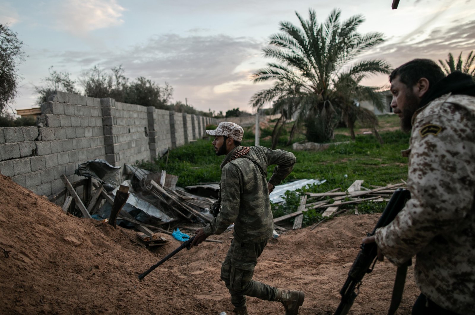 Fighters of the U.N.-backed National Agreement Government (GNA) during clashes with the eastern-based army on the Sawani front line in Tripoli, Libya, 12 Feb. 2020. (Reuters File Photo)