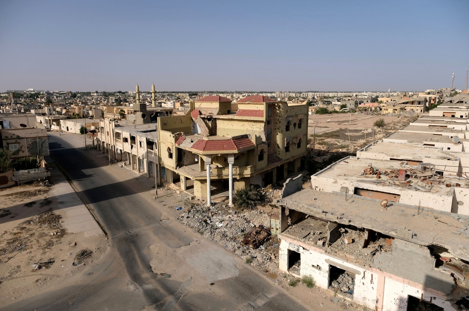 Buildings destroyed during past clashes remain part of the scenery in Sirte, Libya, Aug. 18, 2020. (REUTERS Photo)