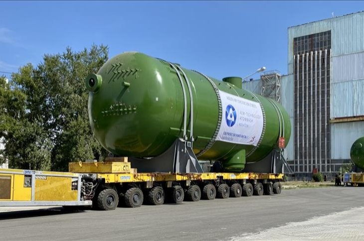 The four steam generators are ready to be shipped to southern Turkey's Mersin. (AA File Photo)