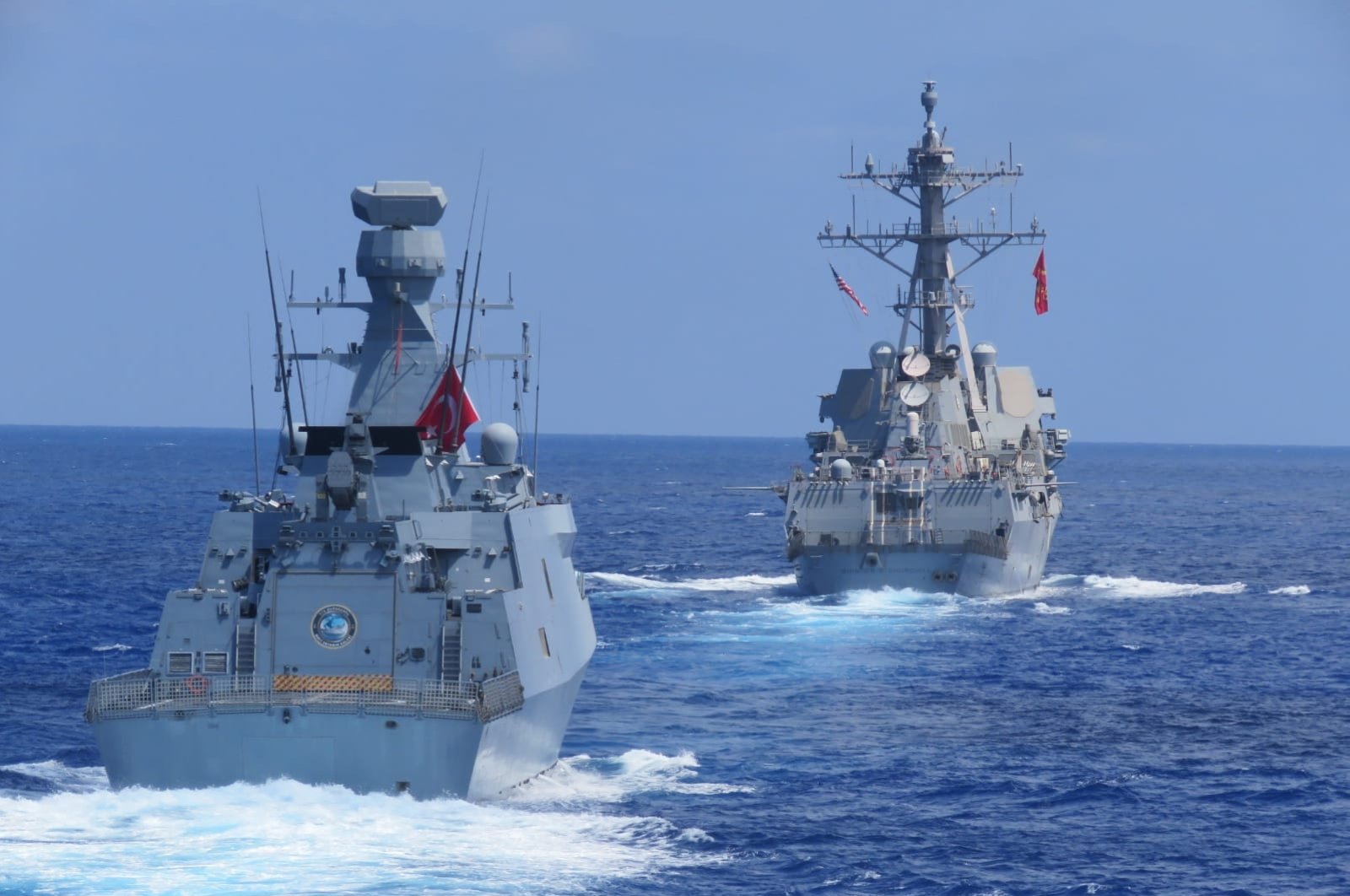 Turkish frigates TCG Barbaros and TCG Burgazada conducts maritime training with American destroyer USS Winston S. Churchill in the Eastern Mediterranean,  Aug. 26, 2020. (DHA)