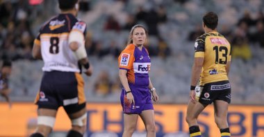 Referee Amy Perrett is seen during the round nine Super Rugby AU match between the Brumbies and the Western Force at GIO Stadium in Canberra, Australia, Aug. 28, 2020. (Photo by Getty Images)
