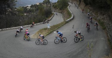 The pack rides during La Course by Le Tour de France, a women's cycling race, with start and finish in Nice, southern France, Saturday, Aug. 29, 2020. (AP Photo)
