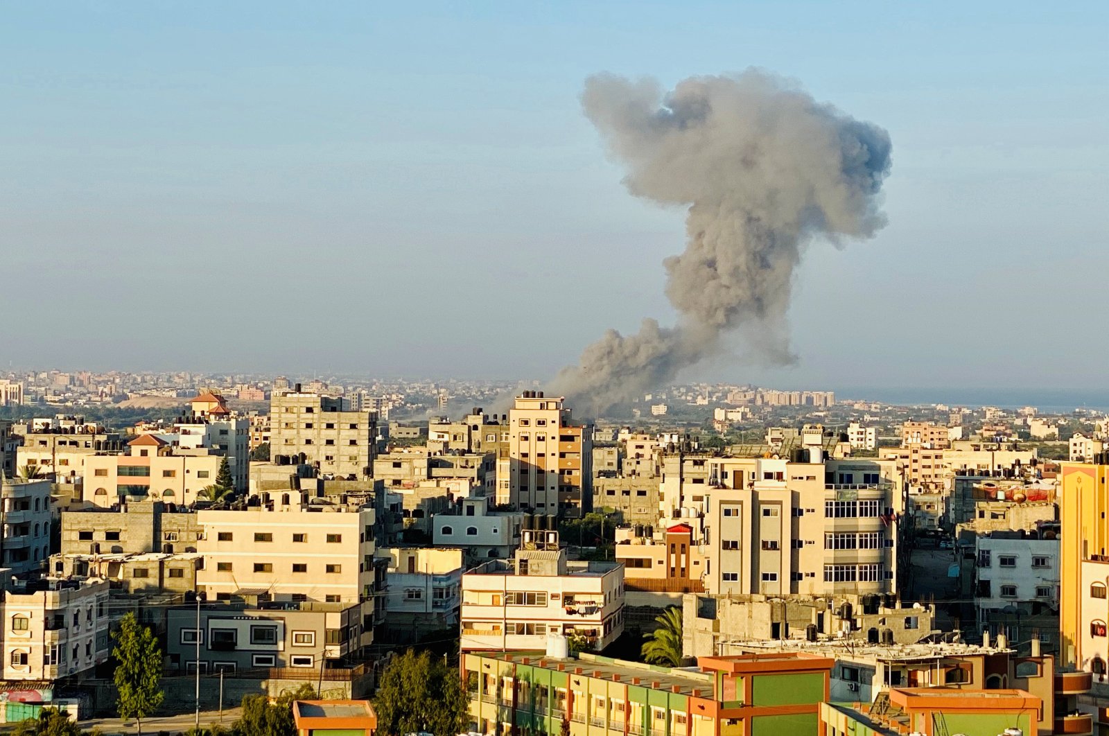 Smoke rises following an Israeli airstrike in Gaza Strip, Palestine, Aug. 28, 2020. (Reuters Photo)