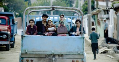 A still shot from “Willkommen in Deutschland.”