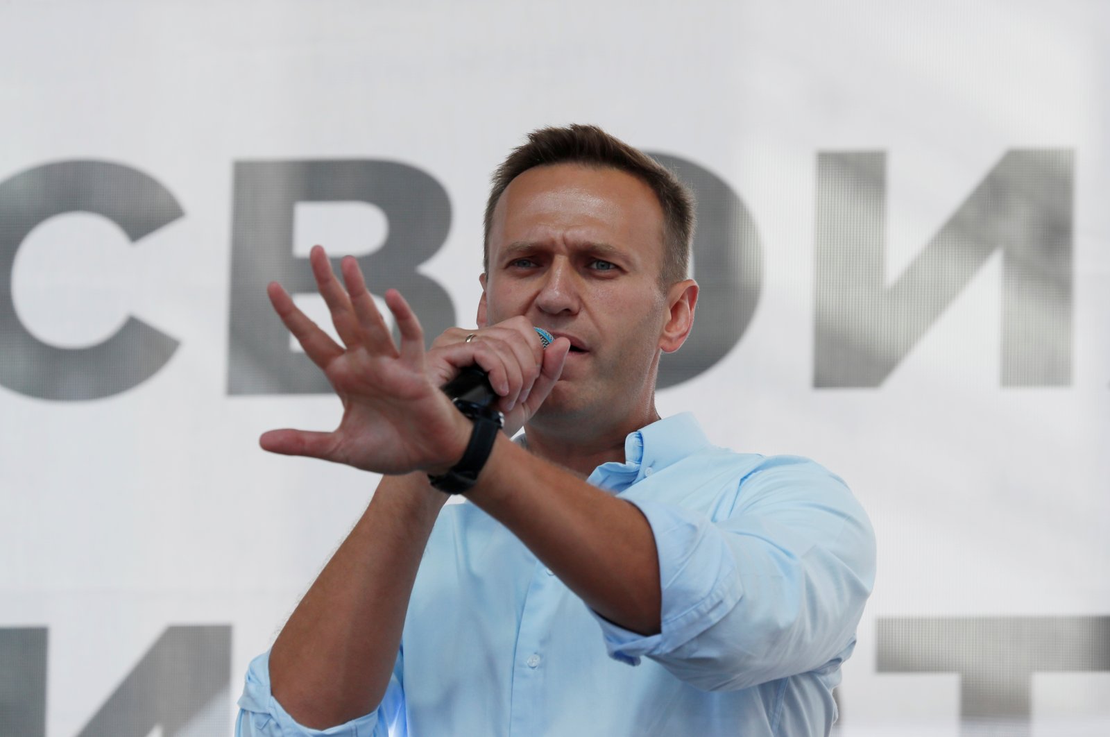 Russian opposition leader Alexei Navalny addresses demonstrators during a rally in support of independent candidates for elections to Moscow City Duma, the capital's regional parliament, in Moscow, Russia, July 20, 2019. (Reuters Photo)