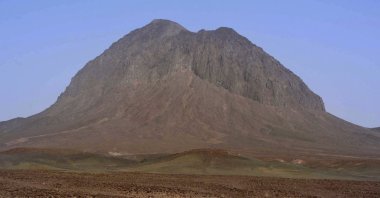 This file photo shows a hill near the gold and copper mine site, in the Reko Diq district in southwestern Pakistan's Baluchistan province, March 18, 2017. (AP Photo)