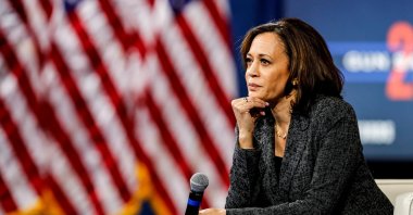 U.S. Democratic presidential candidate Sen. Kamala Harris listens to a question from the audience during a forum in Las Vegas, Nevada, U.S., Oct. 2, 2019. (Reuters Photo)