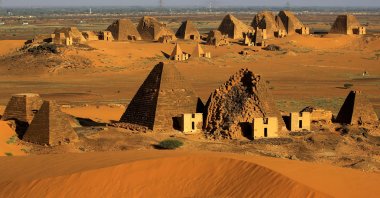 Creeping desert sands surround the Royal Cemeteries of the Meroe Pyramids in Begrawiya, River Nile state, Sudan, Nov. 10, 2019. (Reuters Photo)