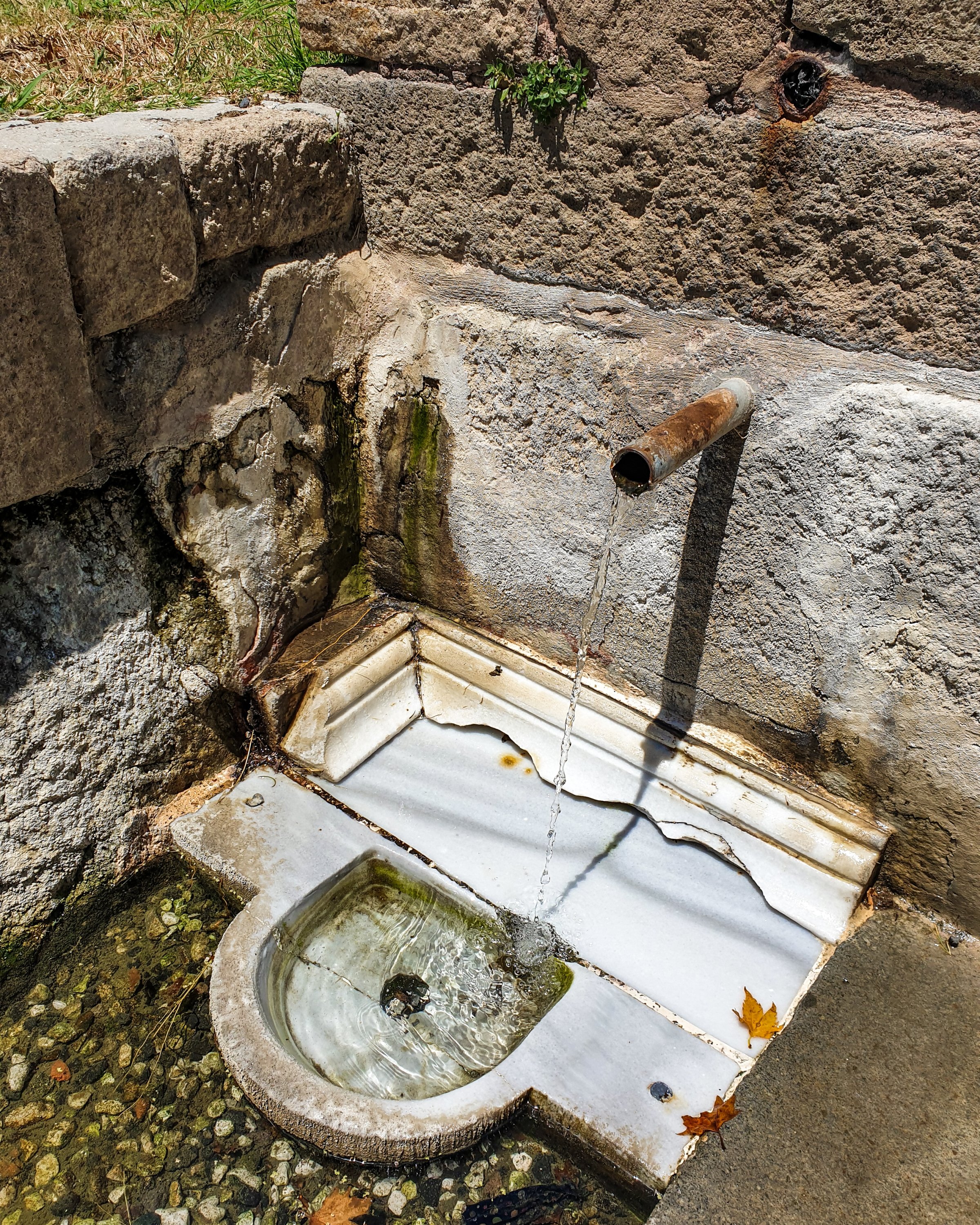 The fountain with healing water at Asklepion, Izmir. (Photo by Argun Konuk)