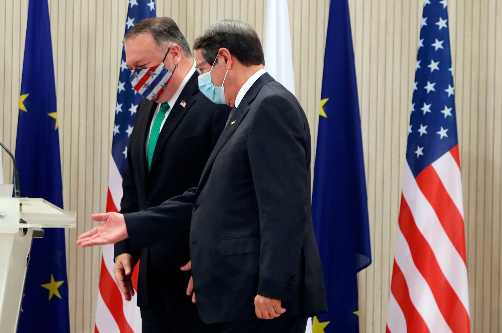U.S. Secretary of State Mike Pompeo (L) and Greek Cypriot leader Nicos Anastasiades walk away after giving a joint press conference in Nicosia on Sept. 12, 2020. (AFP Photo)
