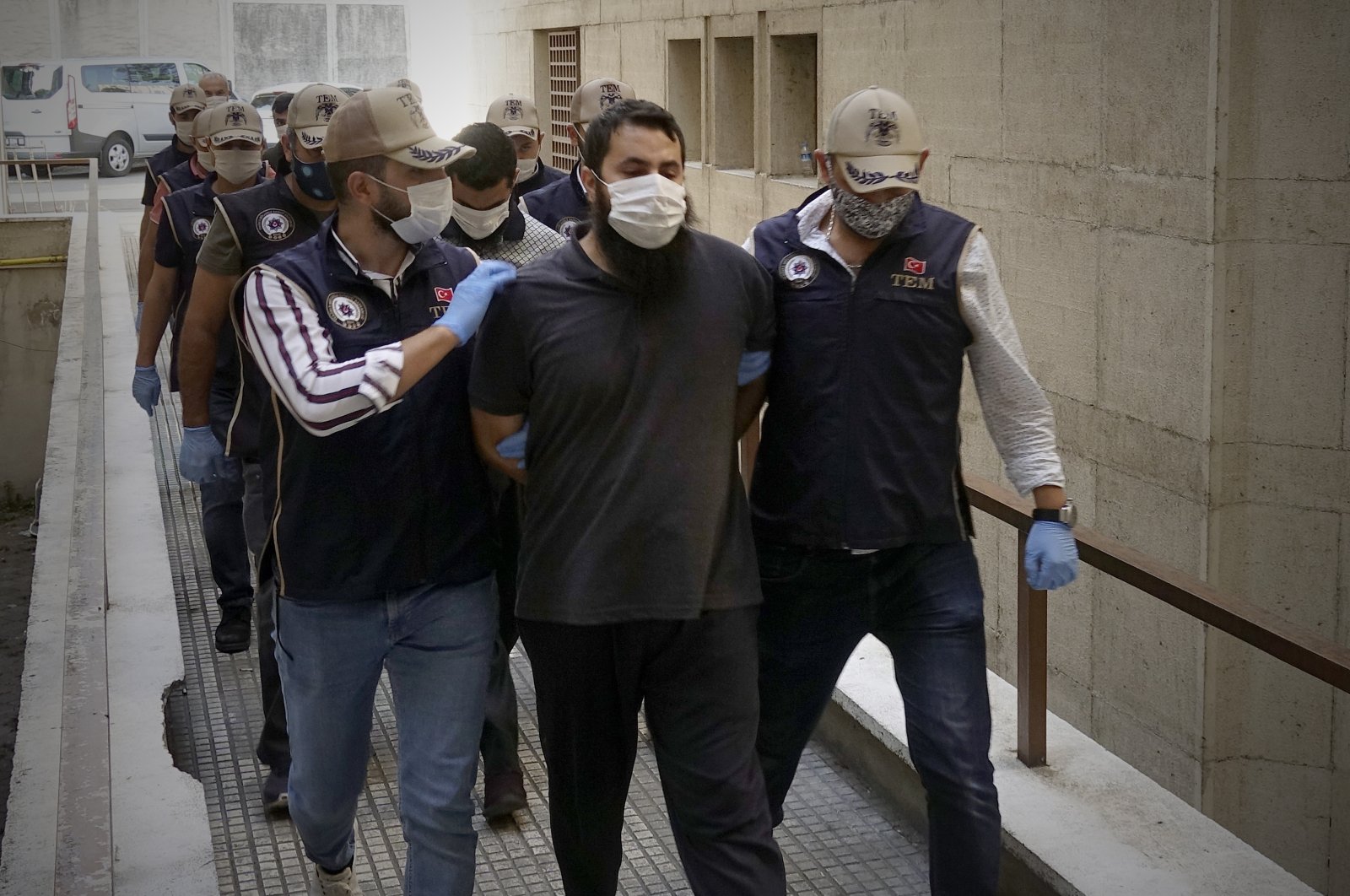 Security forces arrest five people allegedly linked to the Daesh terrorist group in northwestern Bursa and southern Mersin provinces, Sept. 14, 2020. (AA Photo)
