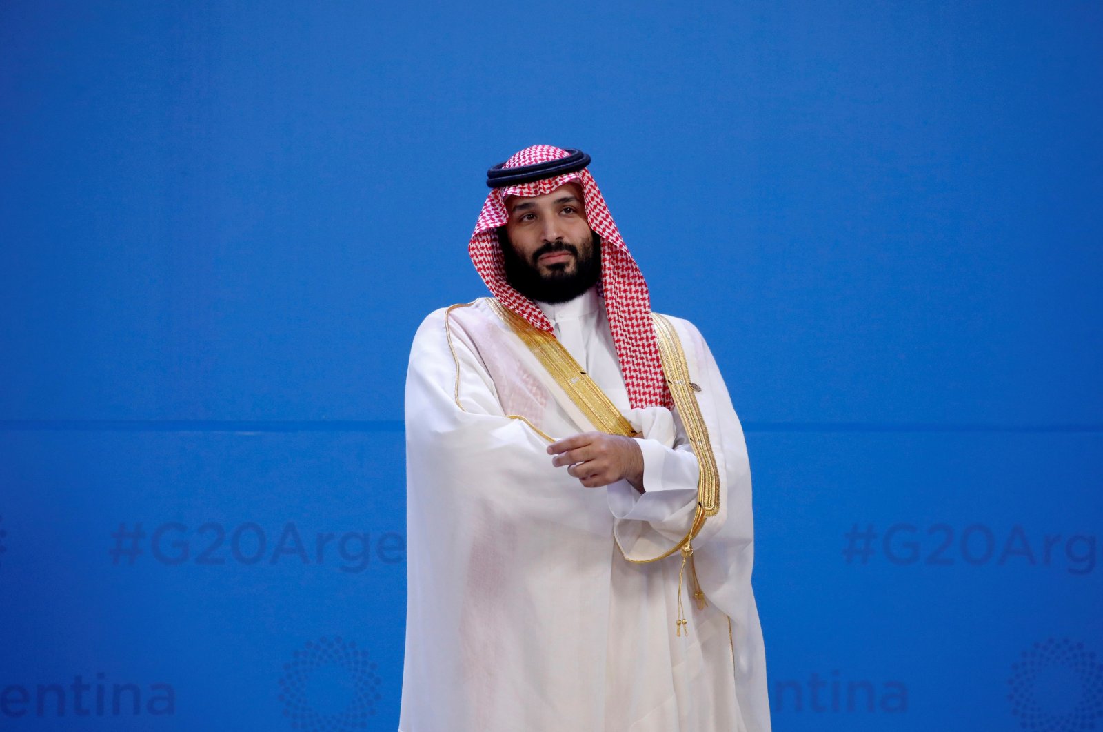 Saudi Arabia's Crown Prince Mohammed bin Salman waits for the family photo during the G20 summit, Buenos Aires, Nov. 30, 2018. (REUTERS Photo)