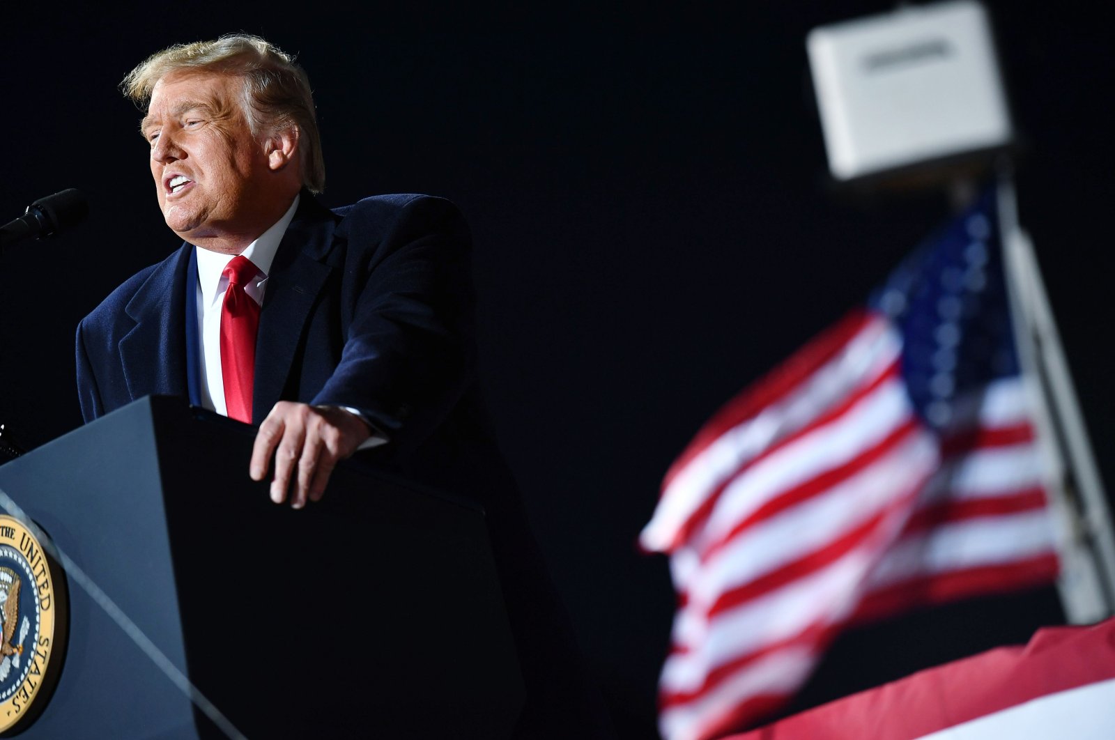 U.S. President Donald Trump speaks during a rally at Toledo Express Airport in Swanton, Ohio on September 21, 2020. (AFP Photo)