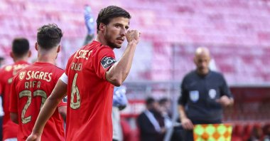 Ruben Dias reacts during a Primeira Liga match against Moreirense, in Lisbon, Portugal, Sept. 26, 2020. (Getty Images)
