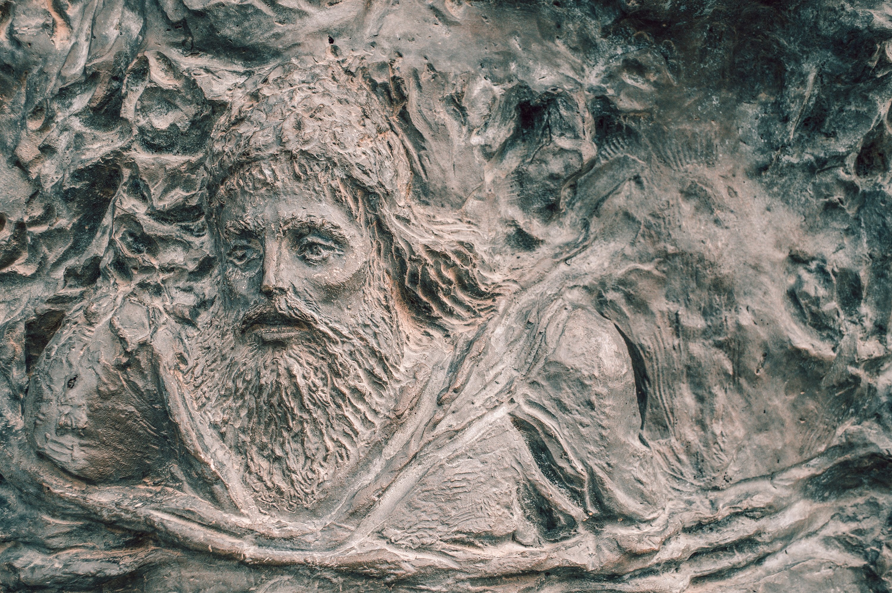 A sculpture of Dede Korkut, dubbed the 'wise ancestor' of the Turkic world, in Baku, Azerbaijan. (Shutterstock Photo)