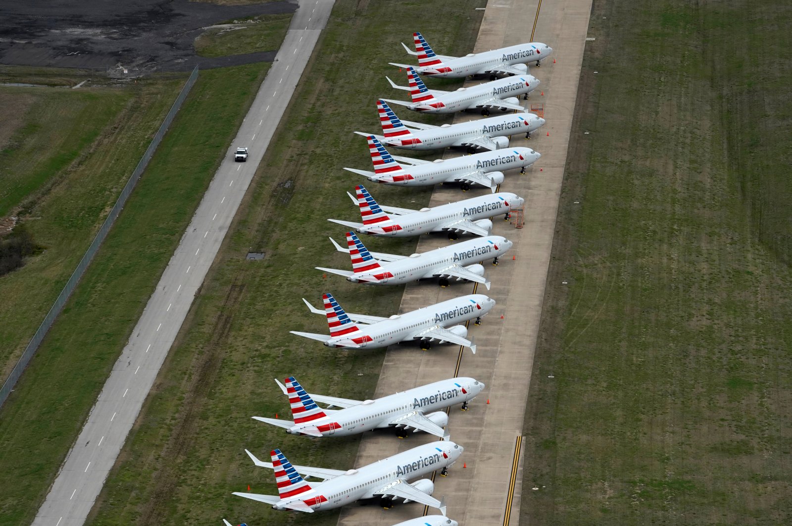 American Airlines 737 MAX passenger planes are parked on the tarmac at Tulsa International Airport in Tulsa, Oklahoma, U.S., March 23, 2020. (Reuters Photo)