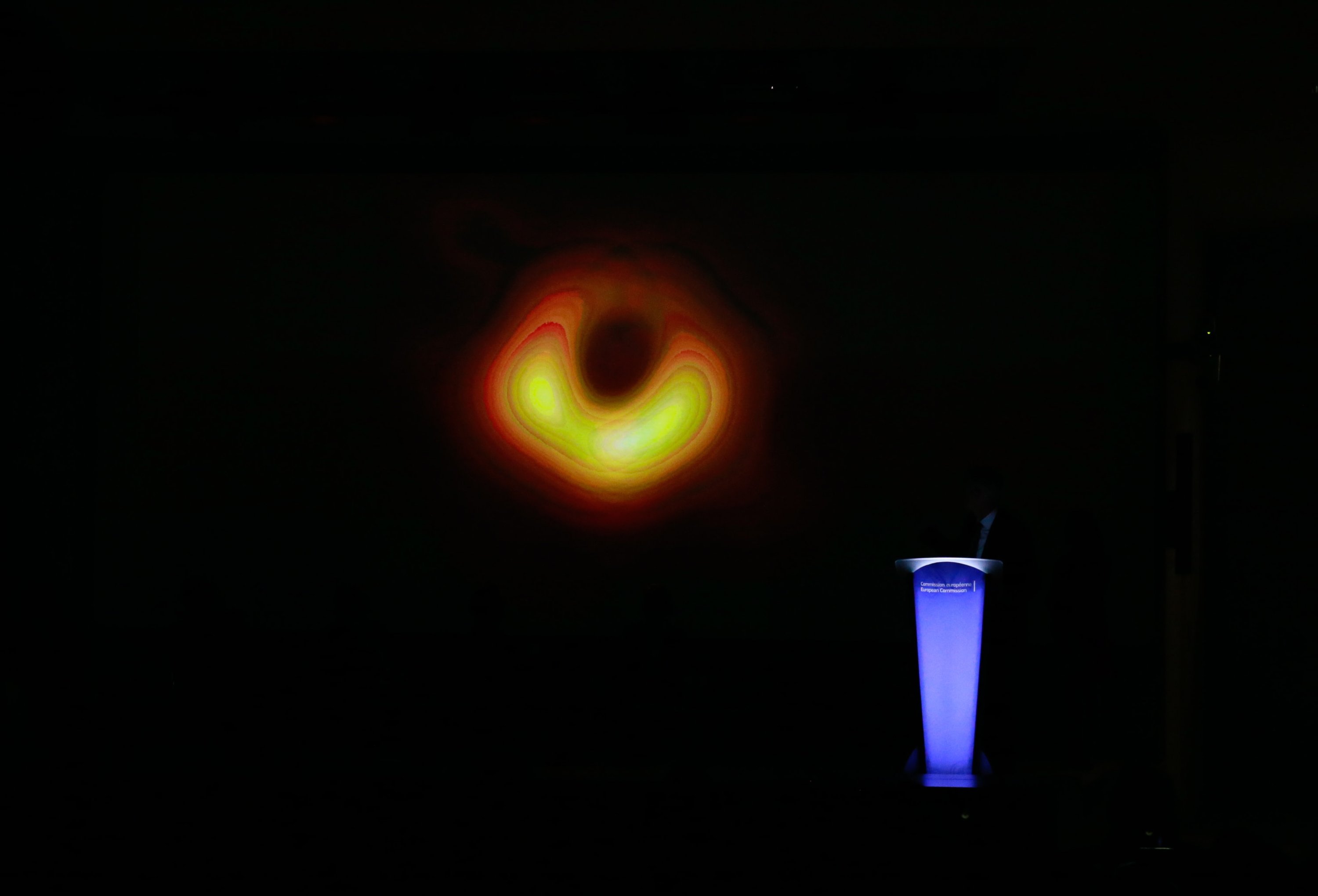 The unveiling of the first image ever of a black hole during a press conference by the European Research Council ERC at the European Commission in Brussels, Belgium, April 10, 2019. (EPA Photo)