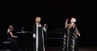Pianist Melahat Ismailova (L), mezzo-soprano Ferda Yetişer (C) and soprano Feryal Türkoğlu will perform the “World Songs” concert at Ankara Opera House on Oct. 10, 2020. (İHA PHOTO)