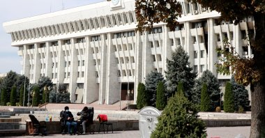Guards keep watch in front of the main government building, known as the White House, in Bishkek, Kyrgyzstan, Oct. 8, 2020. (EPA Photo)