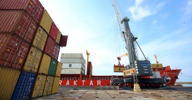 Containers are seen at the Port of Trabzon in northeastern Turkey, April 28, 2020. (AA Photo) 