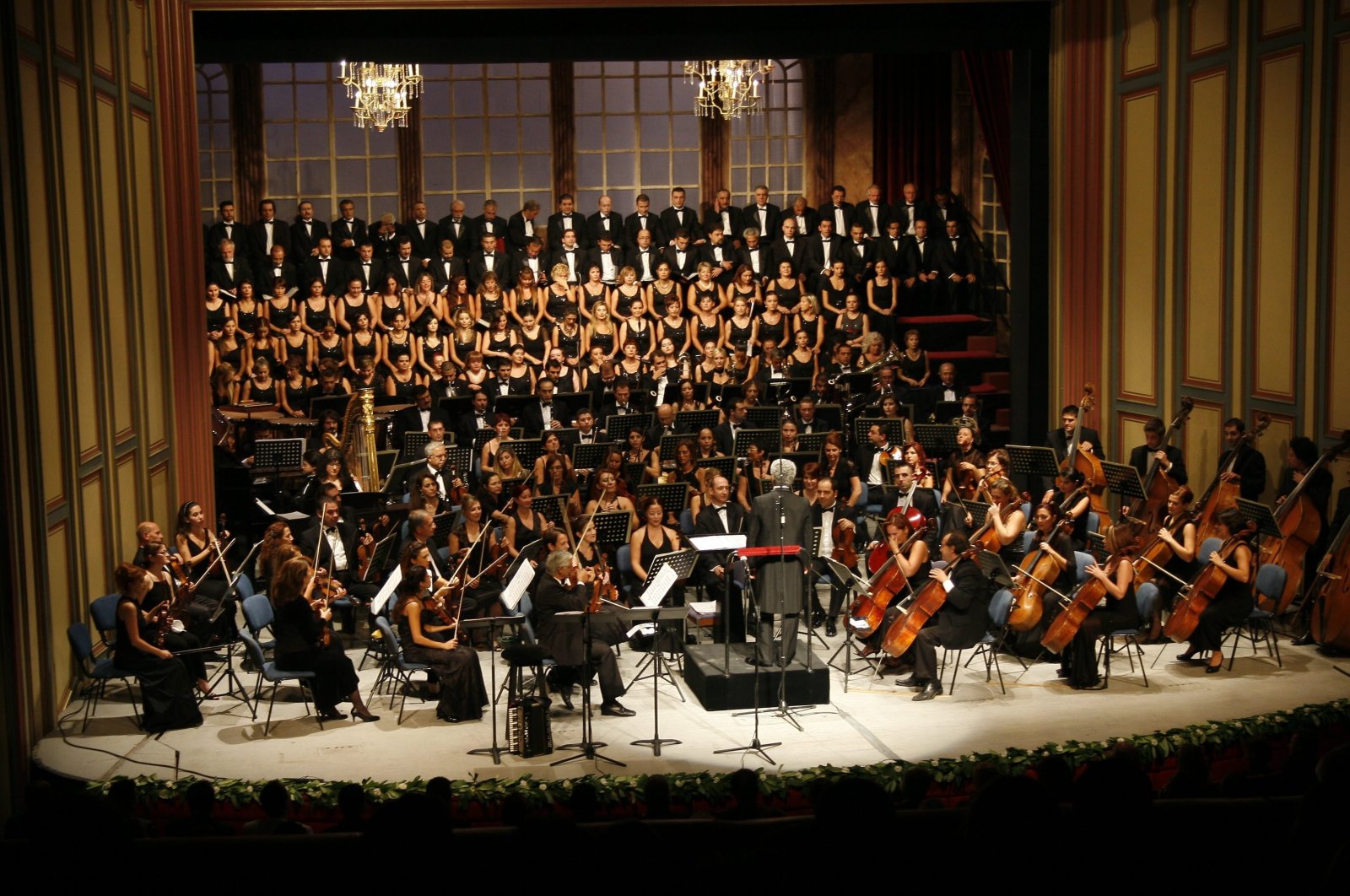 A photo from the opening concert of Ankara State Opera and Ballet in 2008-2009 art season in the capital Ankara. (Photo by Emre Karaca)