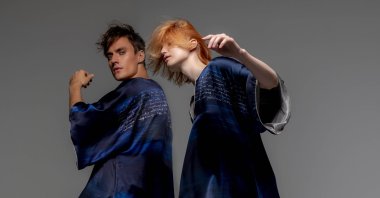 Hatice Gökçe has adapted the artwork of Ergin Inan into caftan-like attire.