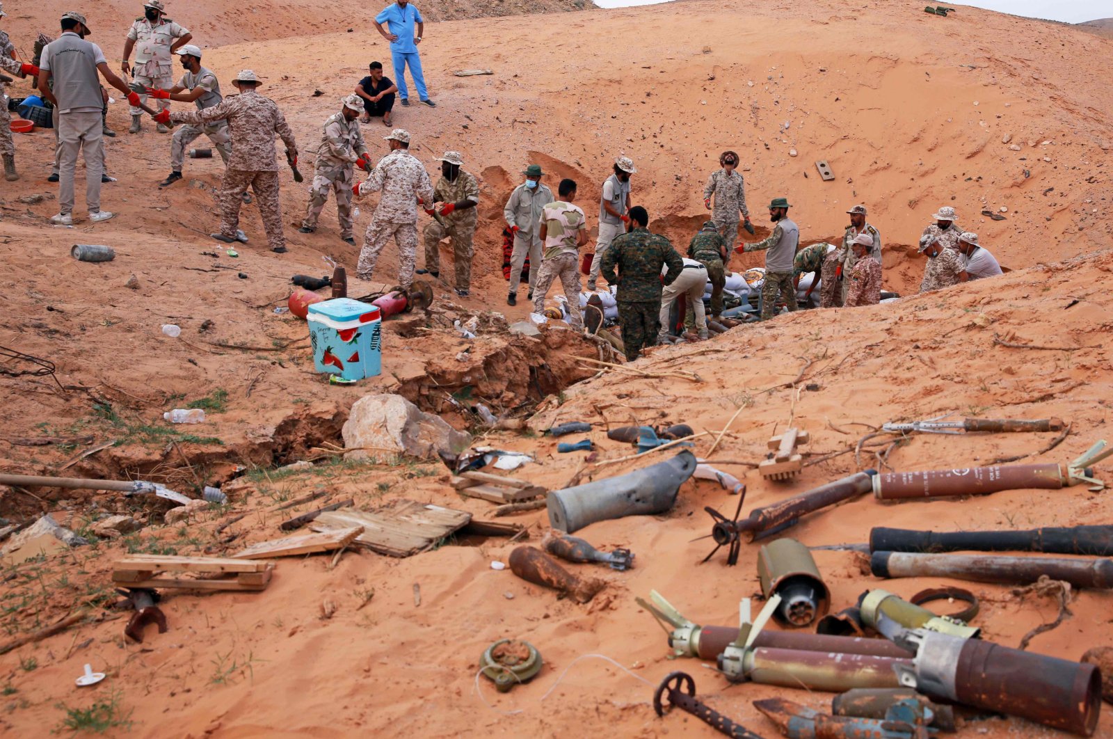 Military engineers of the U.N.-recognized Libyan Government of National Accord (GNA) prepare to dispose of ammunition and explosives in the Libyan capital Tripoli, Oct. 12, 2020. (AFP Photo)