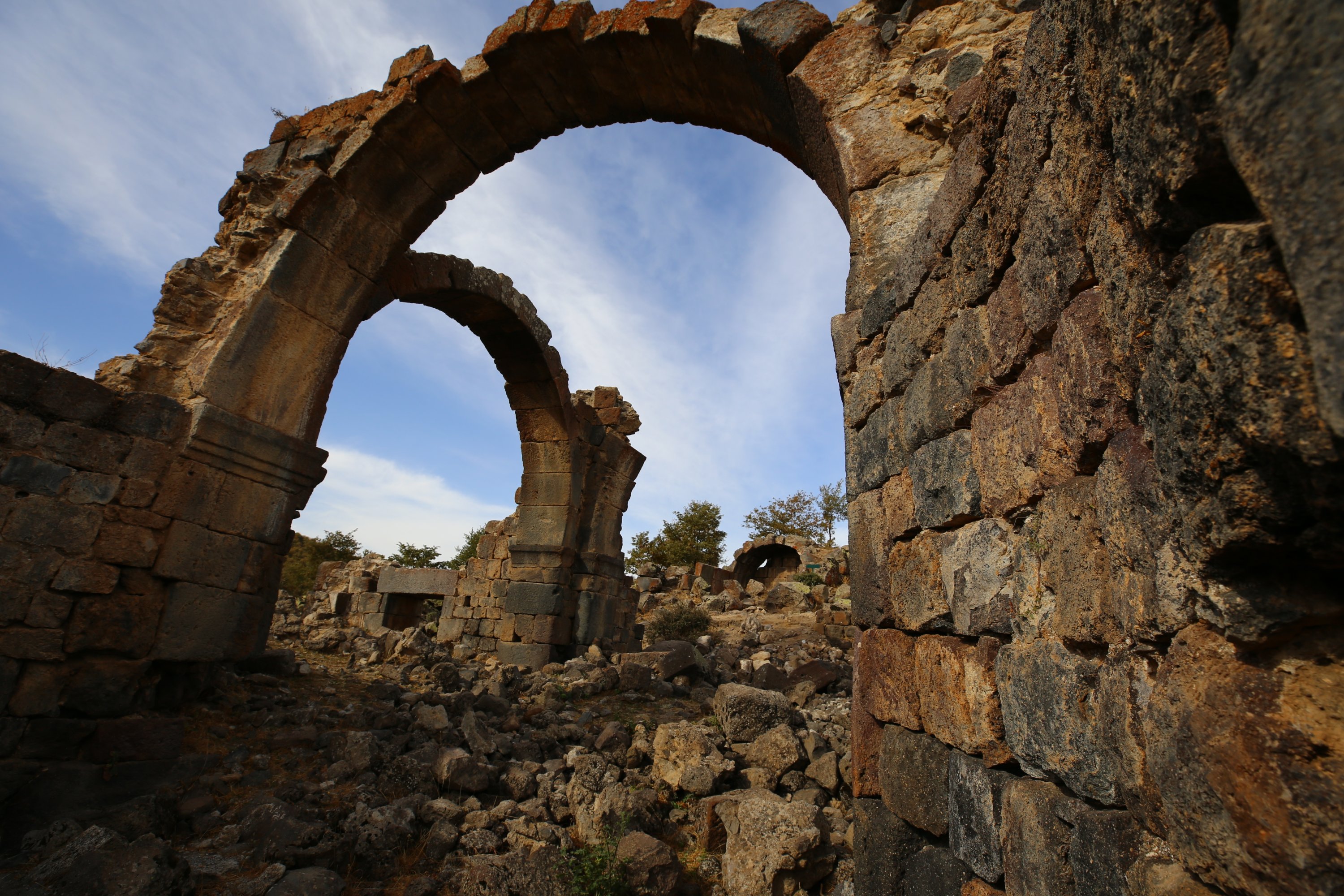 Gateway arches are seen in the ancient city of Nora, Aksaray, central Turkey, Oct. 21, 2020. (DHA PHOTO)