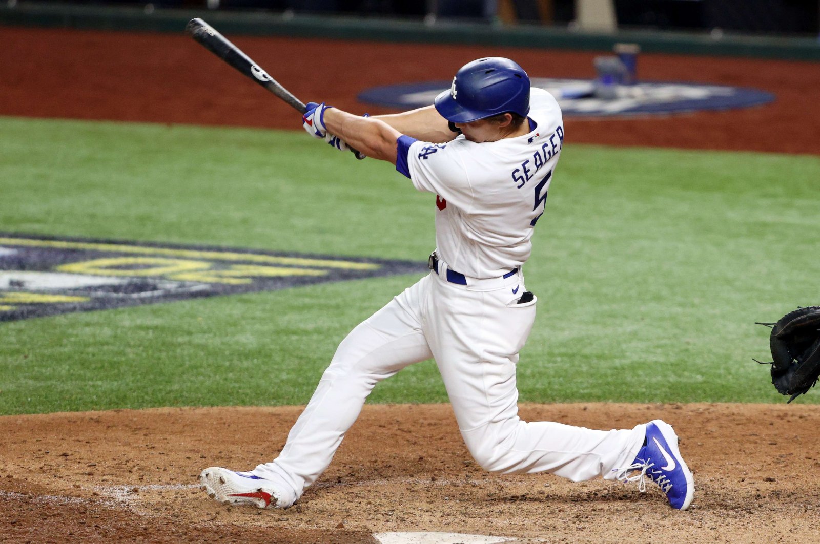 Corey Seager of the Los Angeles Dodgers hits a solo home run against the Tampa Bay Rays during the Game Two of the 2020 MLB World Series in Arlington, Texas, Oct. 21, 2020. (AFP Photo)