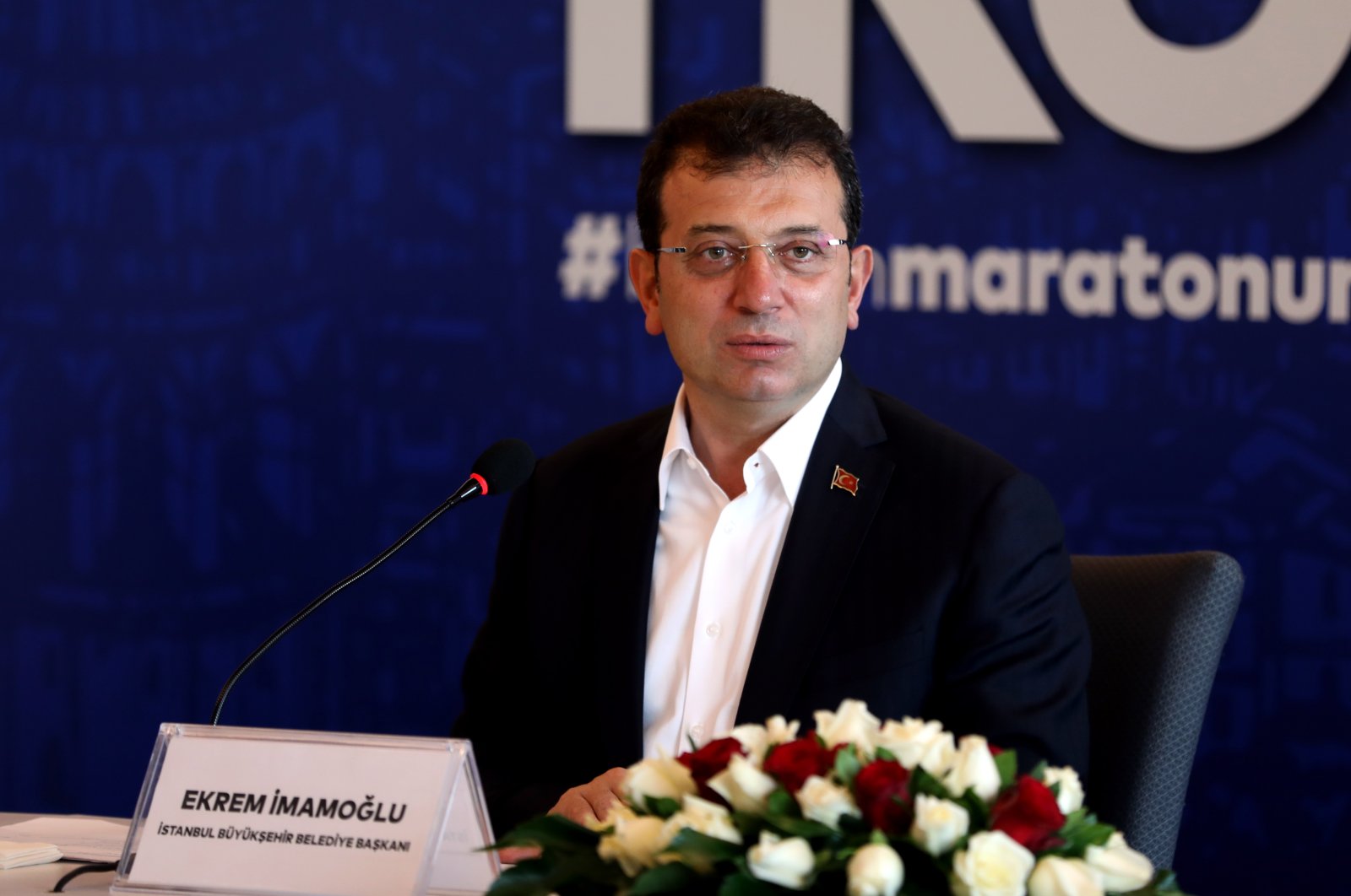 Istanbul Mayor Ekrem Imamoğlu holds a news conference ahead of the 42nd intercontinental Istanbul Marathon in Istanbul, Oct. 21, 2020. (AA Photo)