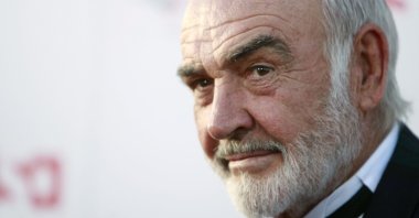 Sean Connery arrives at the American Film Institute Life Achievement Award event honoring Al Pacino in Los Angeles, California on June 7, 2007. (AP Photo)