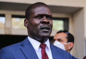 Sudanese Justice Minister Nasredeen Abdulbari holds a press conference after the reception of International Criminal Court (ICC) Prosecutor Fatou Bensouda in the capital Khartoum, Sudan. ( AA Photo)