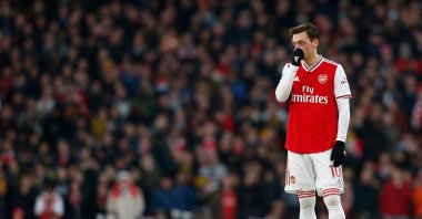 Arsenal's Mesut Özil reacts during a Premier League match against Chelsea, in London, Britain, Dec. 29, 2019. (AFP Photo)