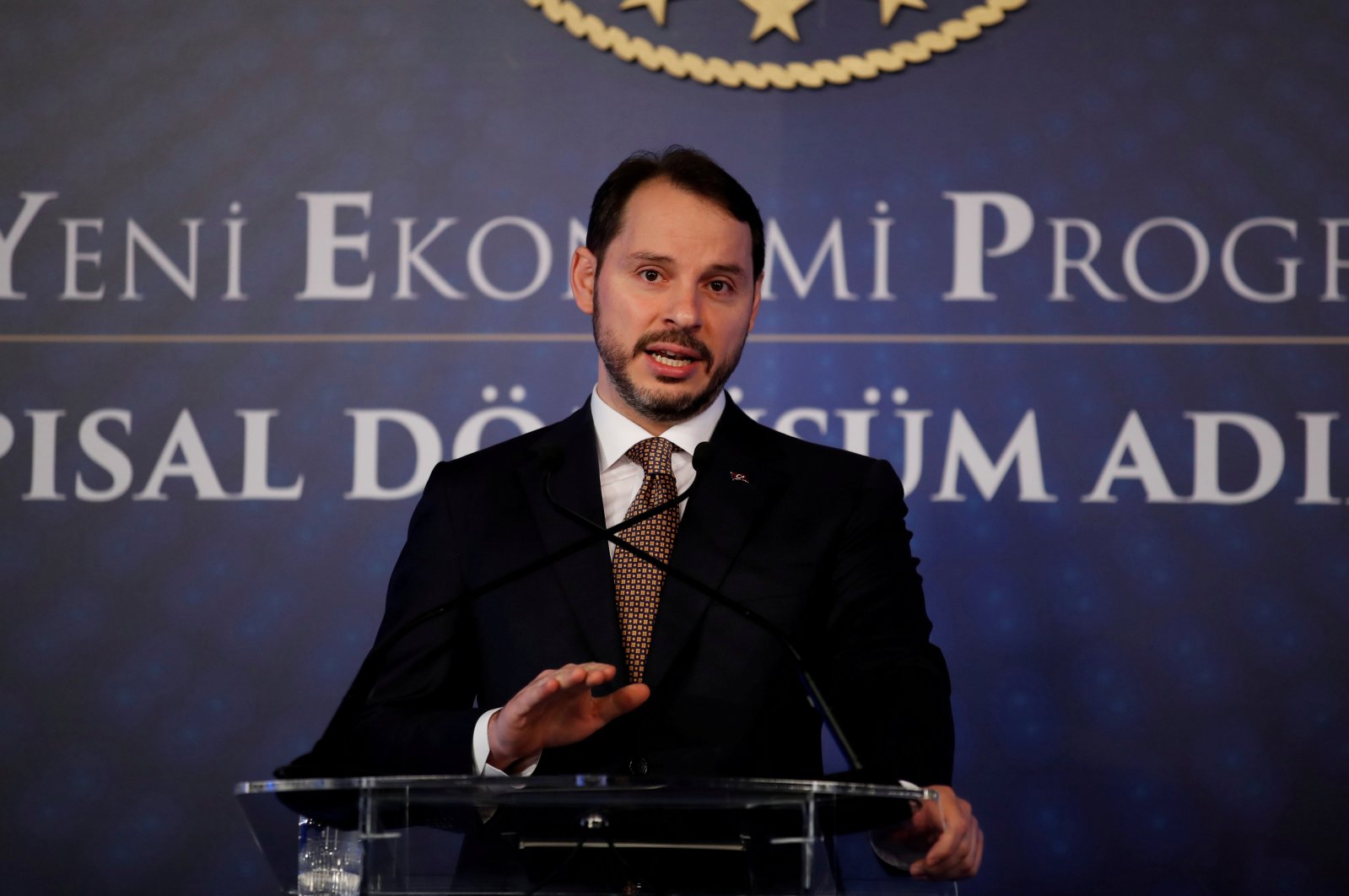 Treasury and Finance Minister Berat Albayrak attends a news conference in Istanbul, Turkey, April 10, 2019. (Reuters Photo)