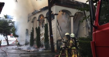 Firefighters try to extinguish the fire at Vaniköy Mosque in Istanbul's Üsküdar district, Turkey, Nov. 15, 2020. (AA Photo)