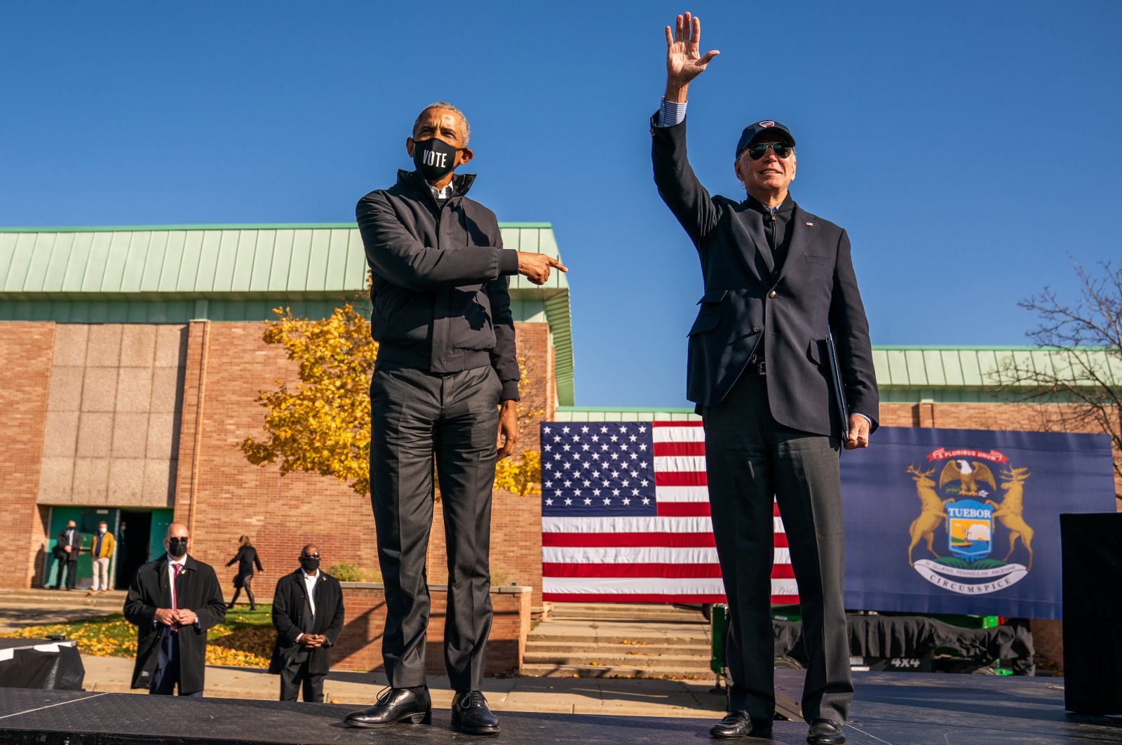 Democrats' presidential candidate Joe Biden and former President Barack Obama on stage during a meeting for Biden's election campaign at Northwestern High School in Flint, Michigan, U.S., Oct. 31, 2020. (Photo by Getty Images)

(Photo by Demetrius Freeman/The Washington Post via Getty Images)